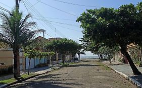 Casa Espacosa 100 Metros Da Praia,Para Ate 12 Pessoas